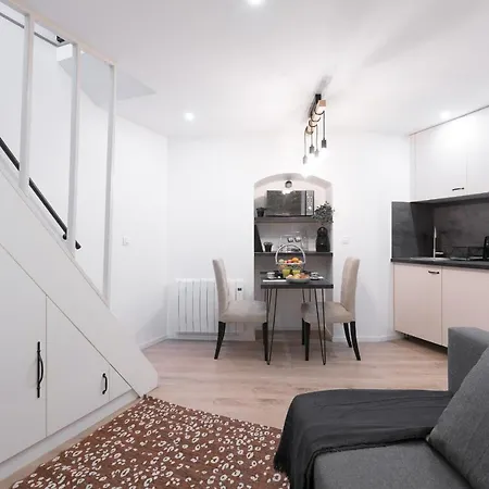 Cosy And Modern New * 巴黎