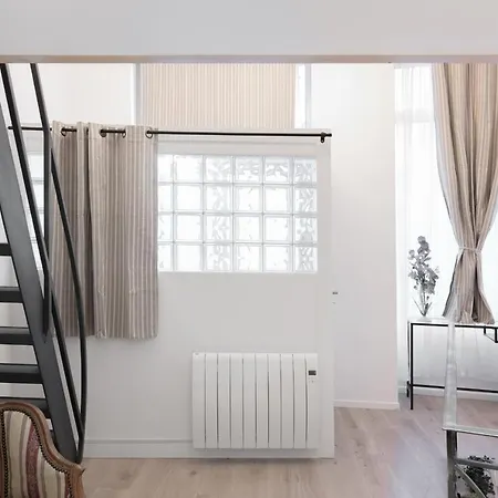 Cosy And Modern New 巴黎